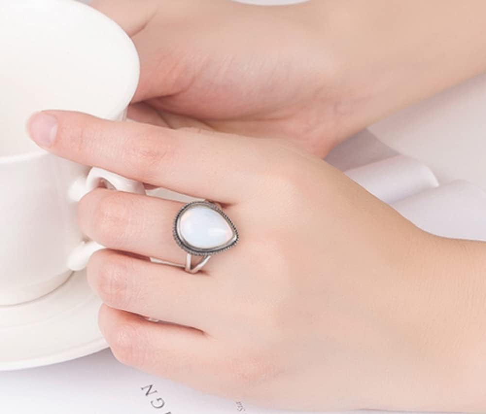 Vintage Moonstone Ring